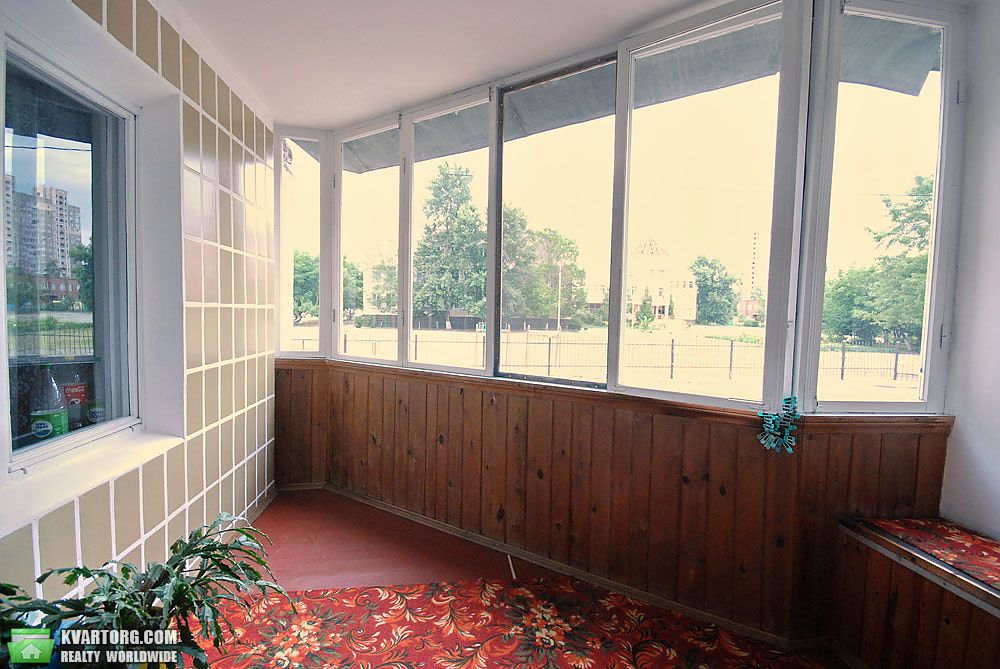 Sell 3-room apartment. Киев,  Декабристов — photo 3