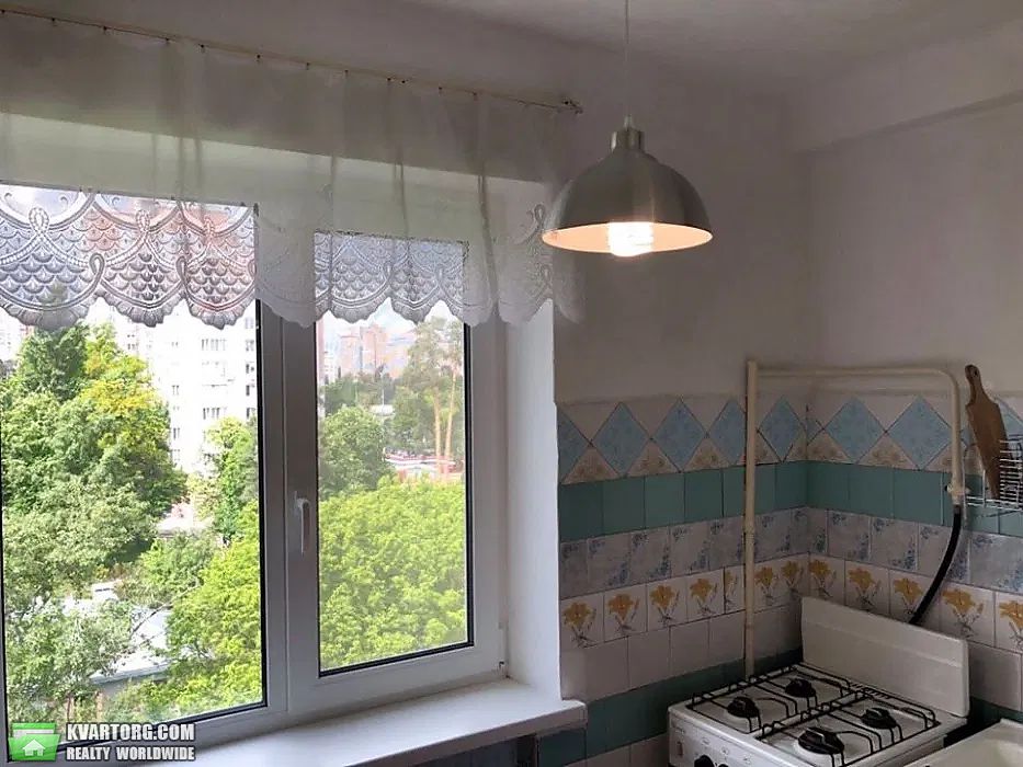 Rent out 1-room apartment. Киев, вул Львівська — photo 5