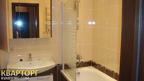 Rent out 2-room apartment. Киев, Задорожнй п-к — photo 9