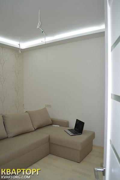 Sell 2-room apartment. Киев,  Науки пр — photo 1
