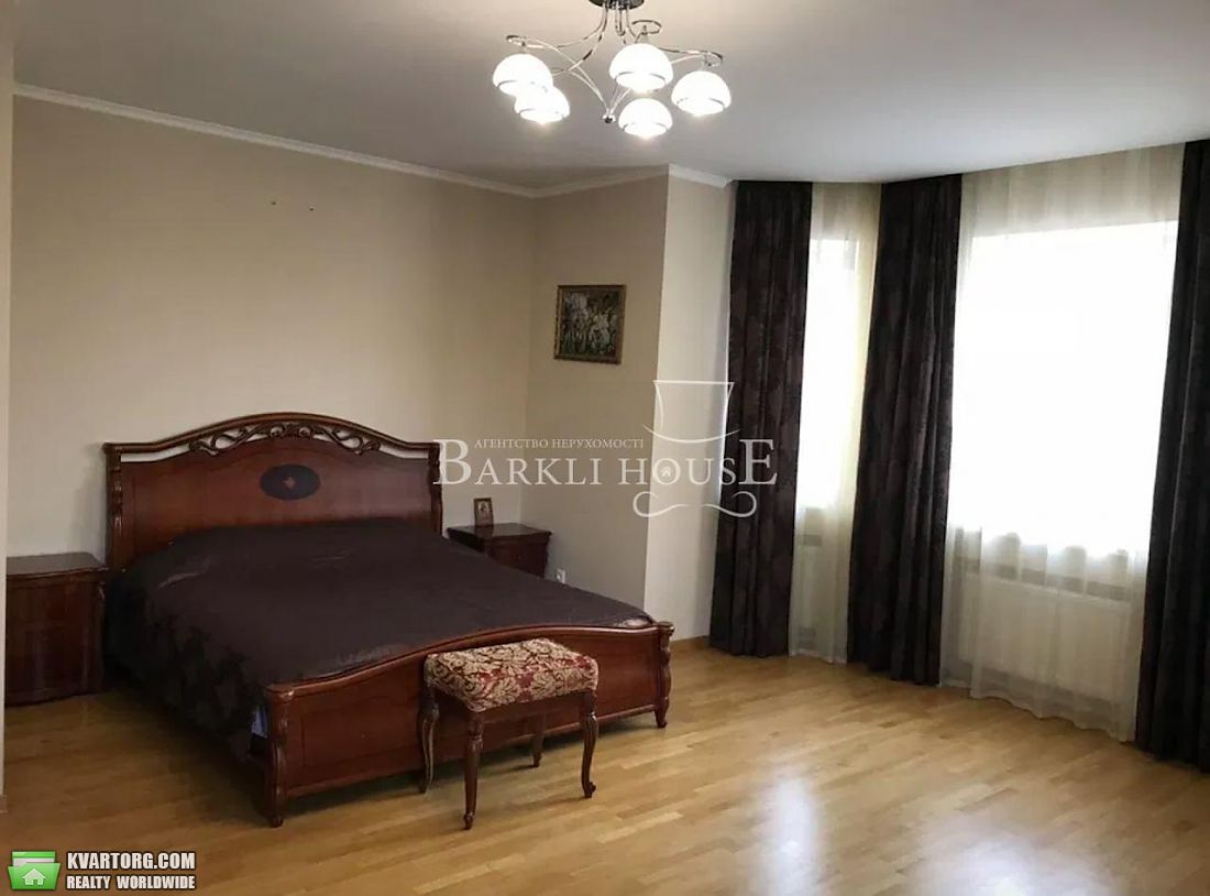 Rent out house. Киев,  Богатырская — photo 4