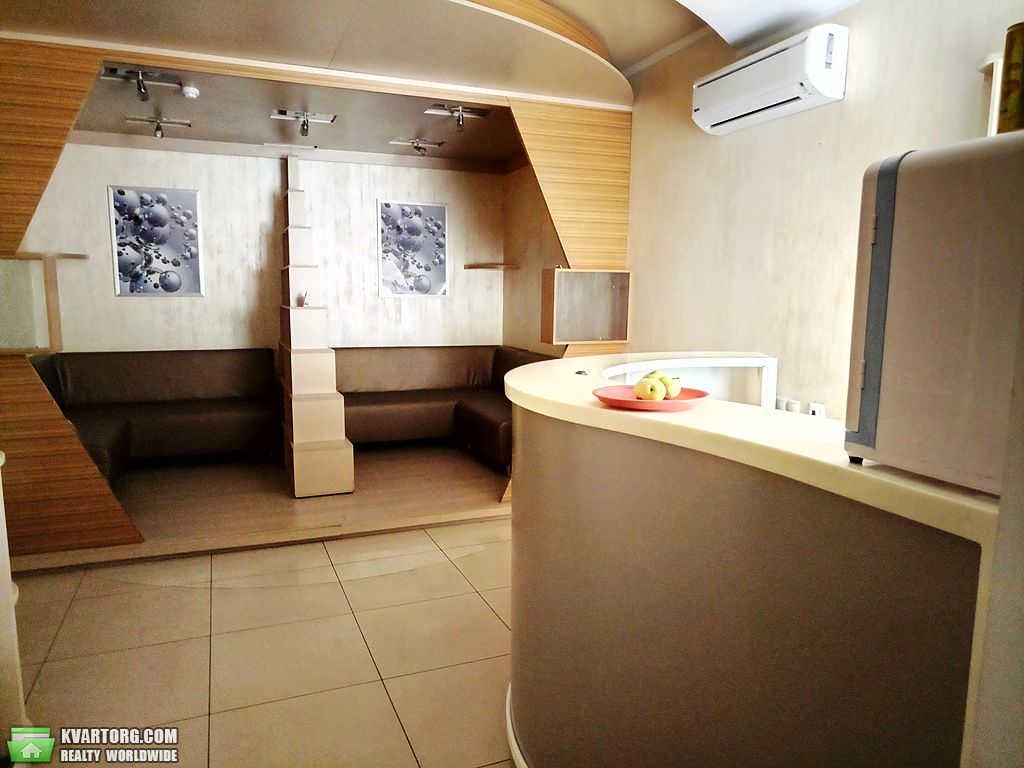 Sell shop. Киев,  Красноткацкая — photo 3