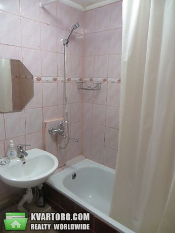 Rent out 1-room apartment. Киев,  Потапова — photo 8