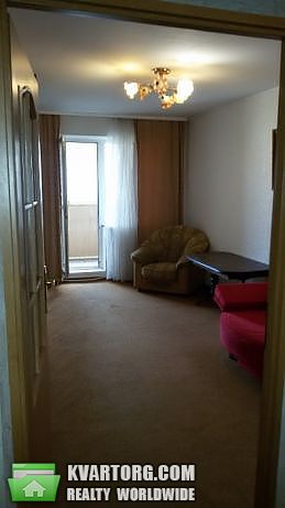Rent out 2-room apartment. Киев,  Бахмачская — photo 3