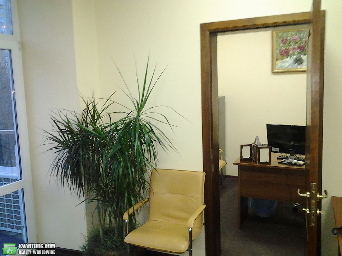 Sell 2-room apartment. Киев,  Федорова — photo 3