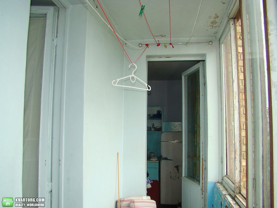 Sell 2-room apartment. Киев,  Дегтяревская — photo 4