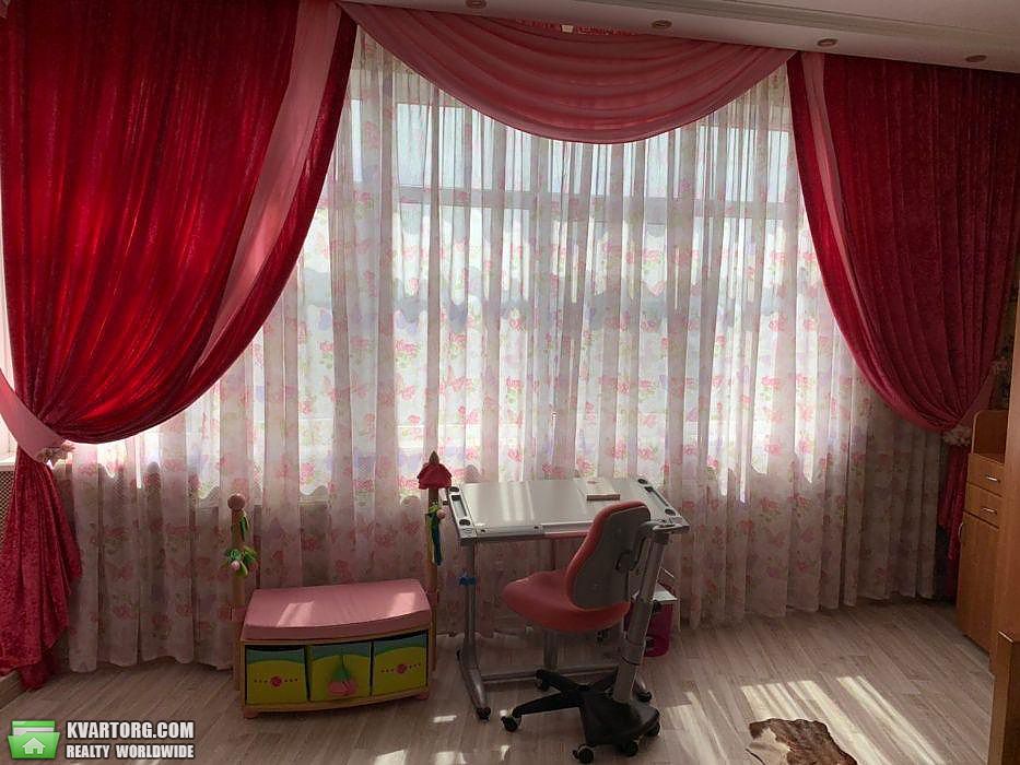 Sell 4-room apartment. Киев, Старонаводницкая — photo 3