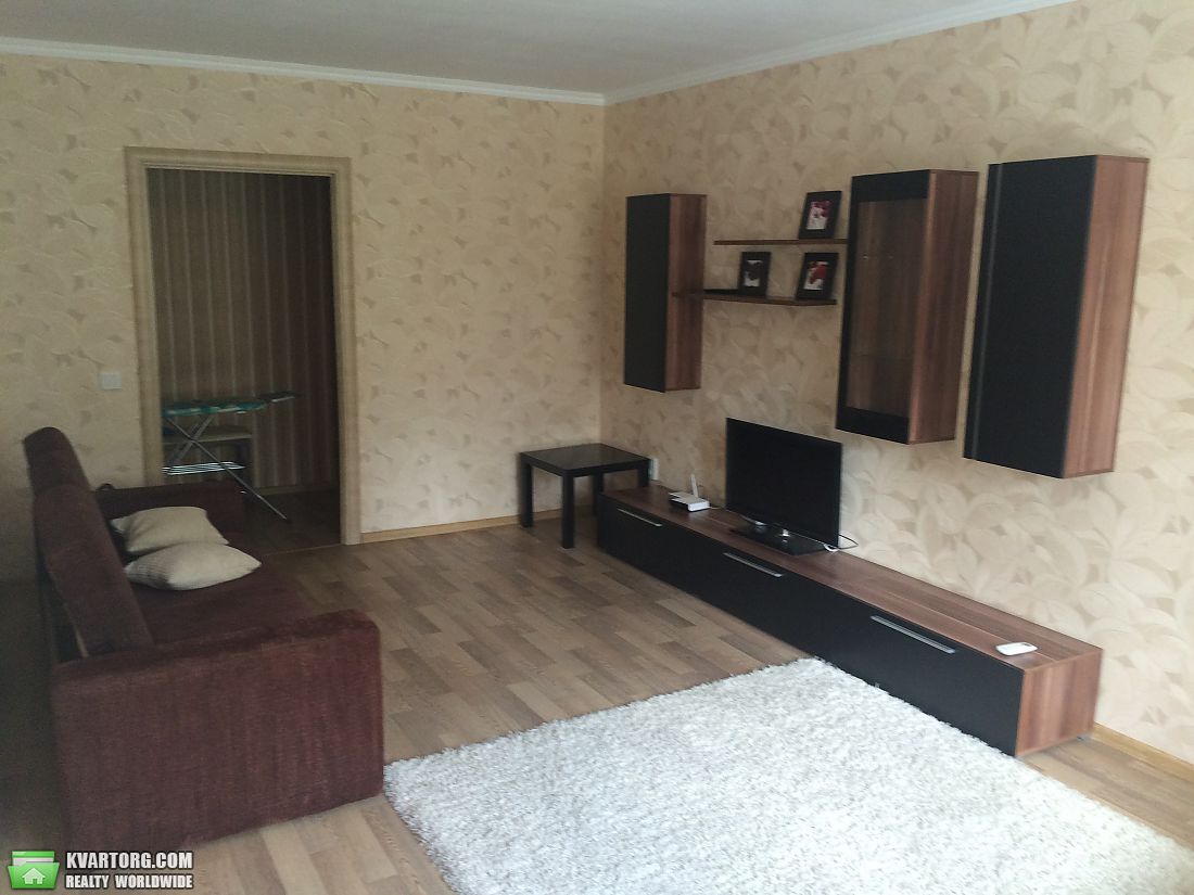 Rent out 1-room apartment. Киев, Первомайского Леонида — photo 2