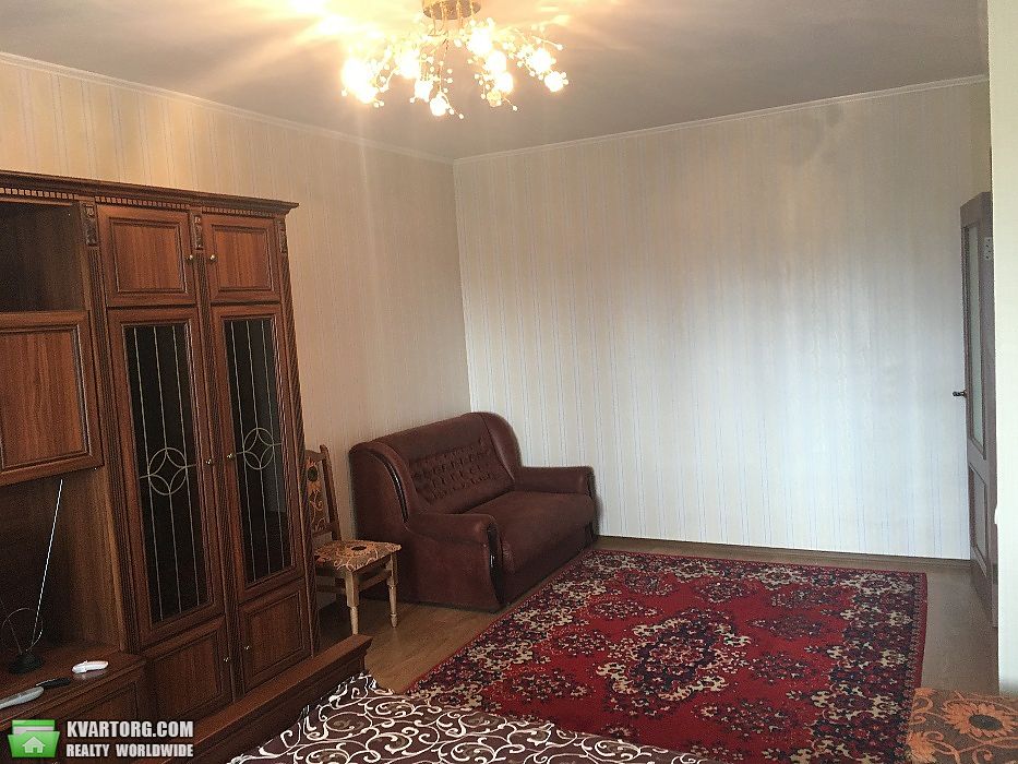 Rent out 1-room apartment. Киев,  Петропавловская — photo 2
