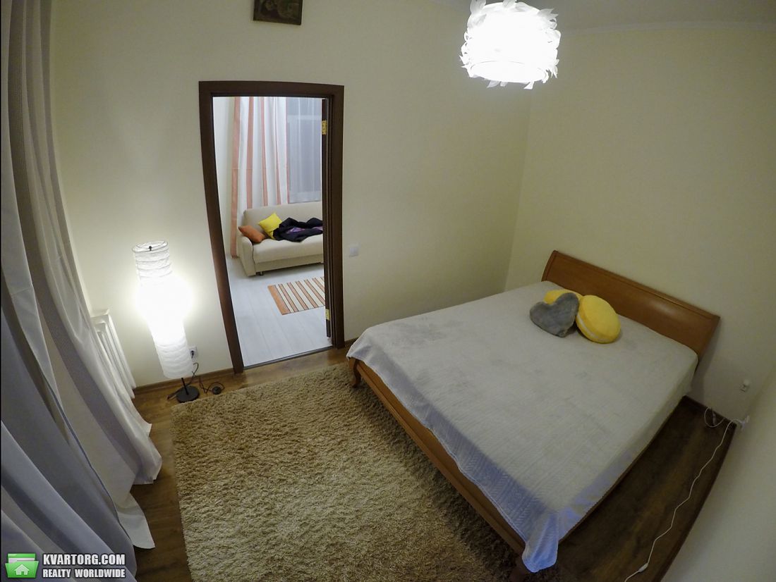Rent out 1-room apartment. Киев,  Нагорная — photo 3