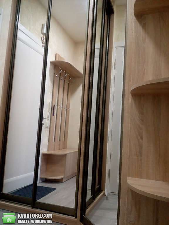 Rent out 1-room apartment. Киев, Регенераторная — photo 6