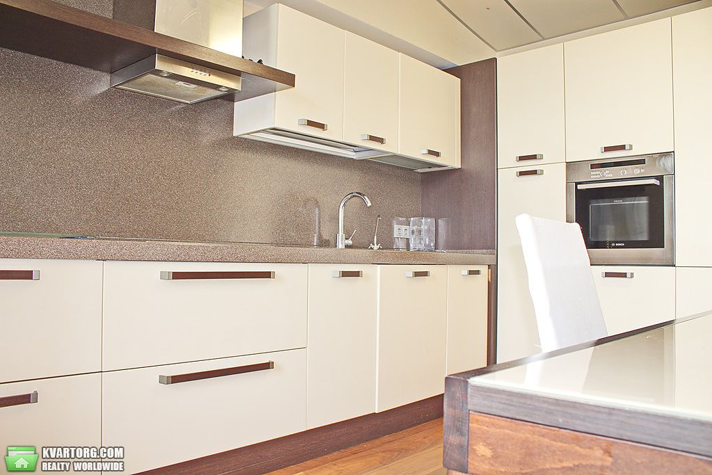 Sell 3-room apartment. Киев,  Барбюса — photo 2