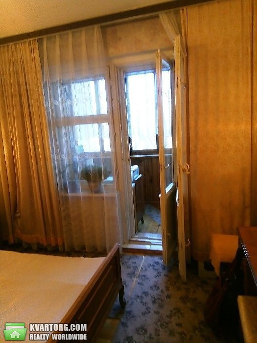 Sell 2-room apartment. Киев,  Салютная — photo 4