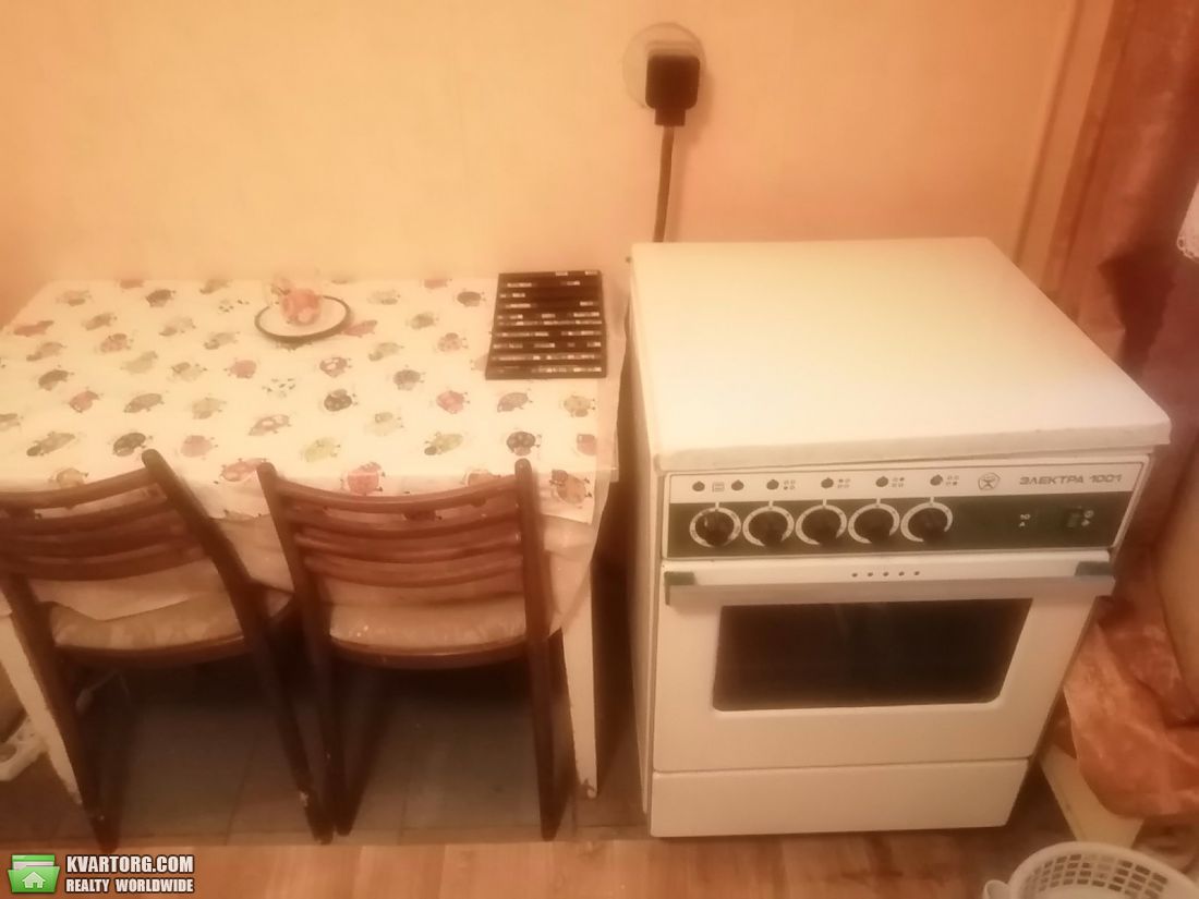 Rent out 1-room apartment. Киев,  Героев Днепра — photo 2