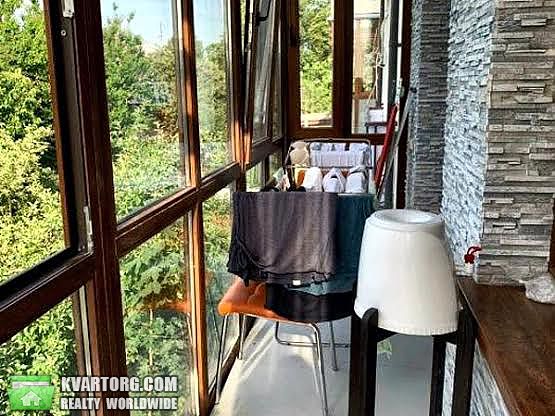 Rent out 2-room apartment. Киев,  Лисичанская — photo 9