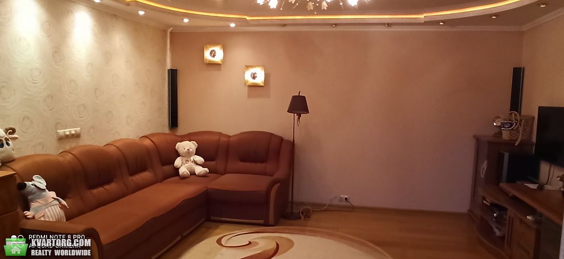 Rent out 2-room apartment. Киев, Межигорская — photo 7