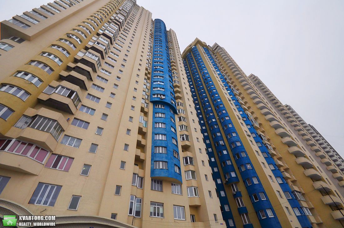 Sell 2-room apartment. Киев, ул. Харьковское шоссе — photo 1