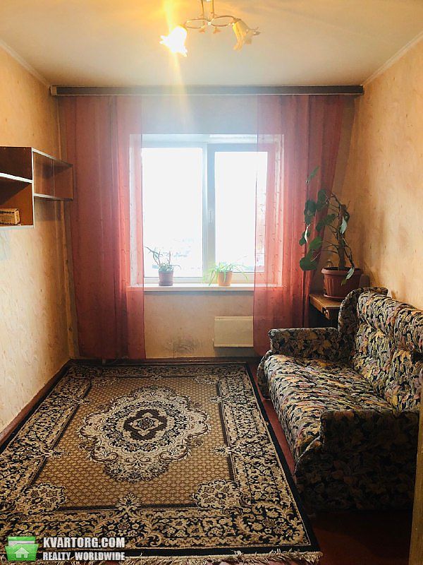 Sell 3-room apartment. Киев, ул Радужная — photo 1