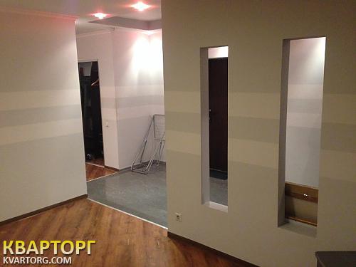 Rent out 2-room apartment. Киев, Днепровская наб. — photo 4