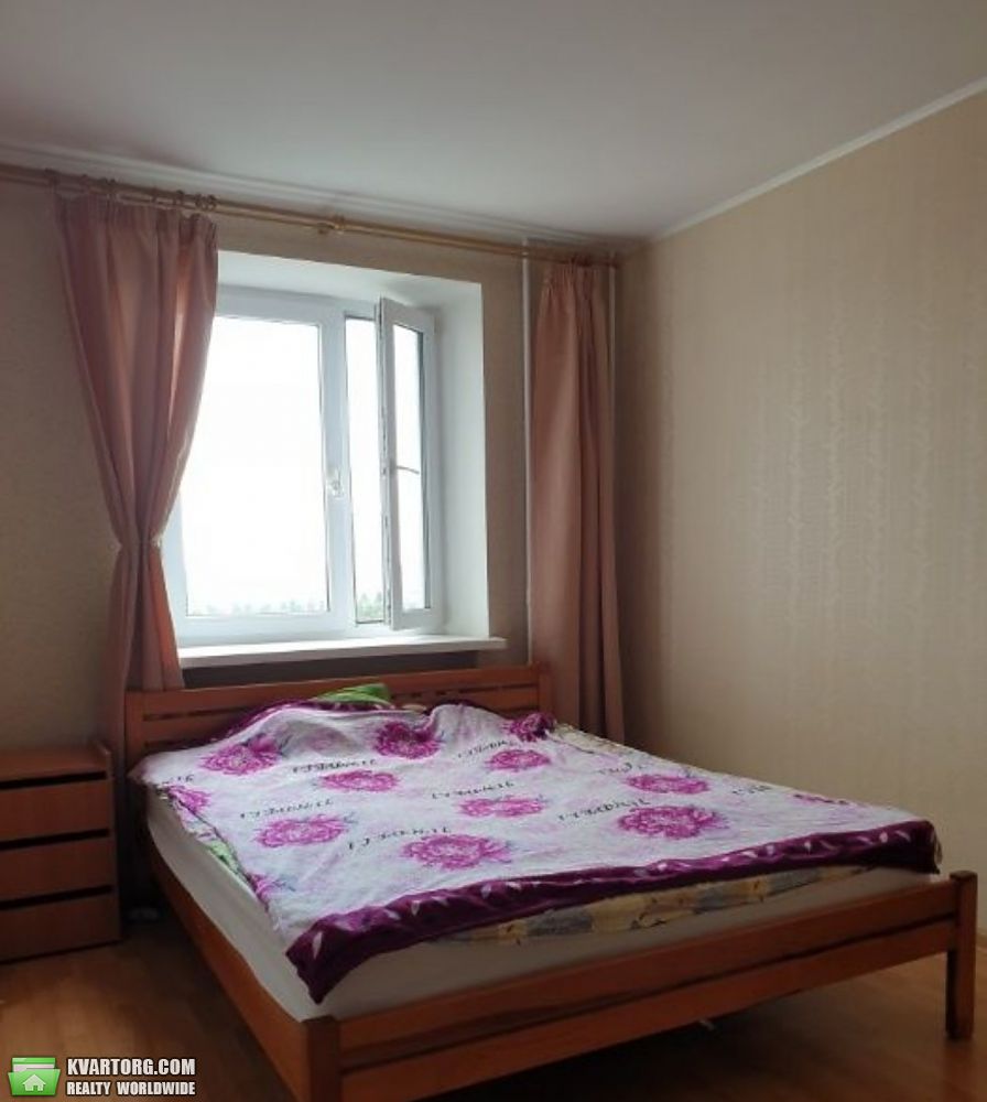 Rent out 3-room apartment. Киев,  Победы пр — photo 8
