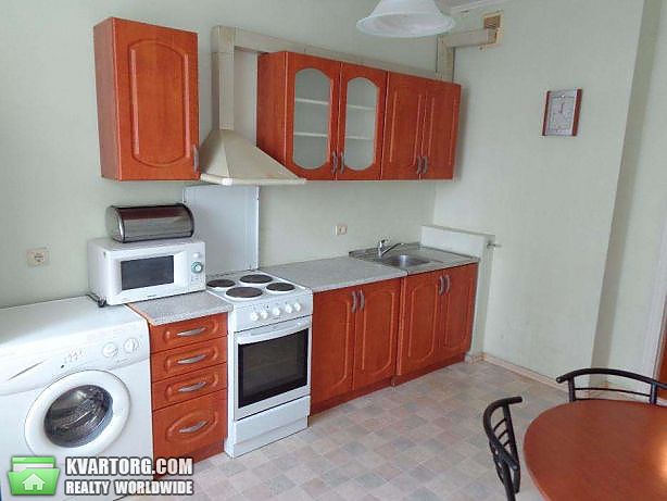 Rent out 2-room apartment. Киев,  Харьковское шоссе — photo 2