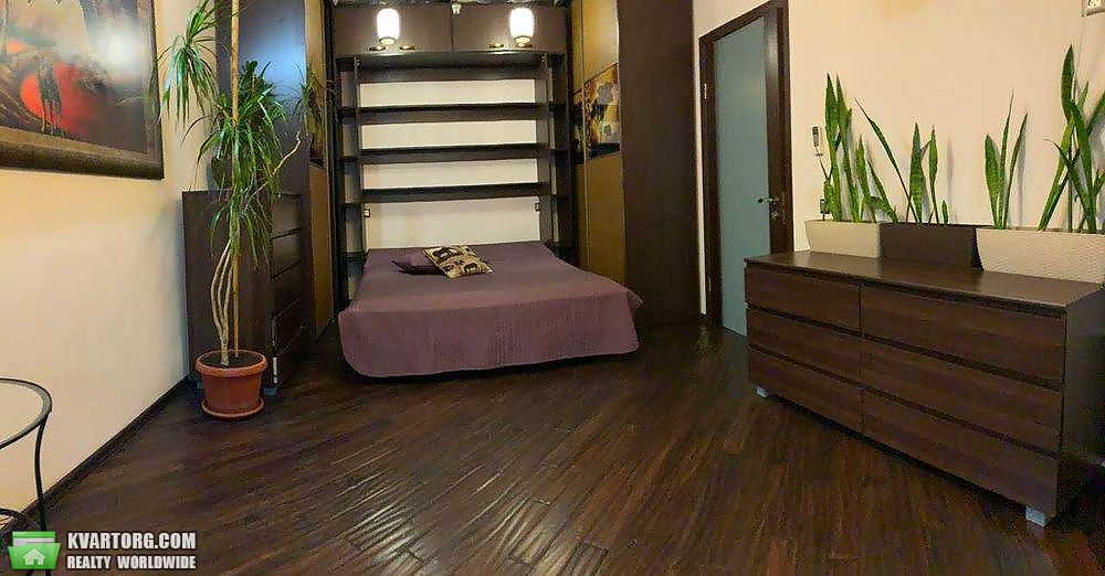 Rent out 1-room apartment. Киев,  Шота Руставели — photo 8
