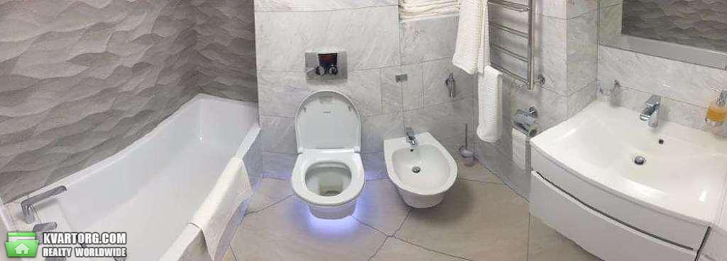 Rent out 3-room apartment. Киев, Сикорского — photo 8