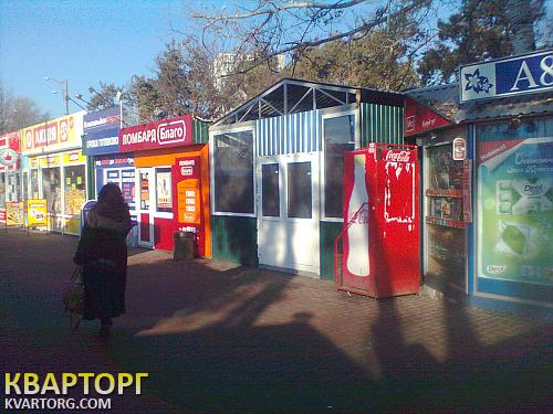 Rent out shop. Киев, м.Лесная — photo 1