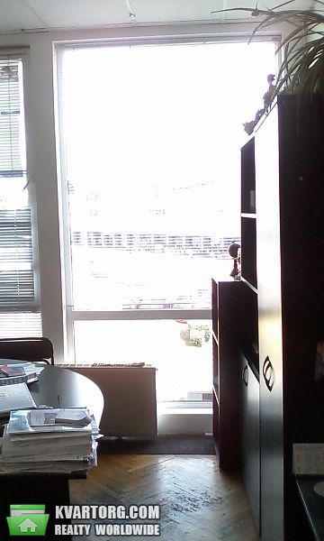 Rent out office. Киев, Эспланадная — photo 4