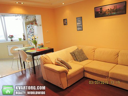 Sell 2-room apartment. Киев, Эрнста — photo 2