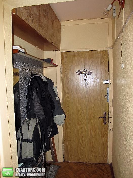 Sell 2-room apartment. Киев, Соборности пр — photo 2