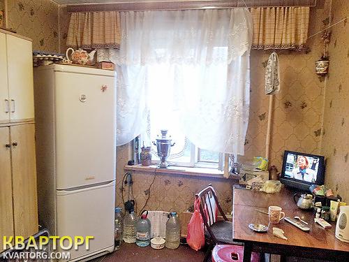 Sell 2-room apartment. Киев,  Салютная — photo 4