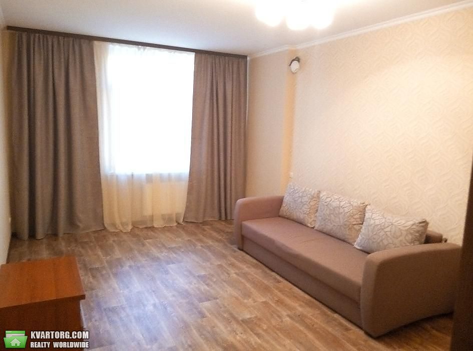 Rent out 1-room apartment. Киев,  Чавдар — photo 2
