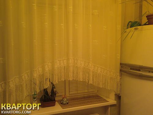 Rent out 2-room apartment. Киев,  Саратовская — photo 1