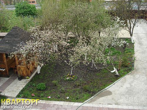 Rent out house. Киев, Богатырская — photo 9