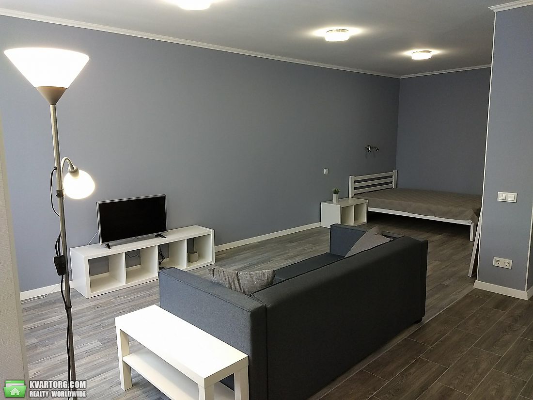 Rent out 1-room apartment. Киев,  Глушкова пр — photo 2