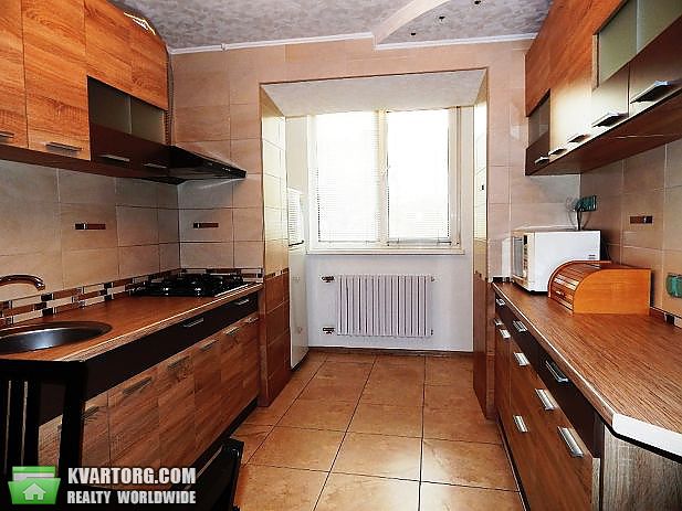 Rent out 1-room apartment. Днепропетровск, Космическая — photo 1