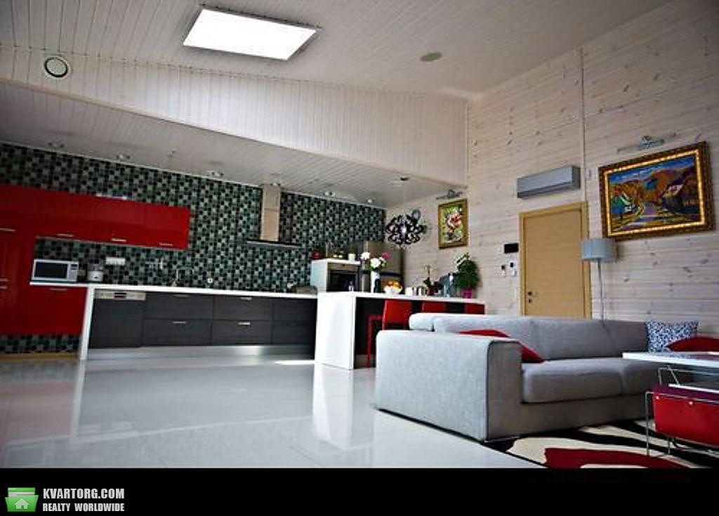 Rent out house. Киев, садовая — photo 2