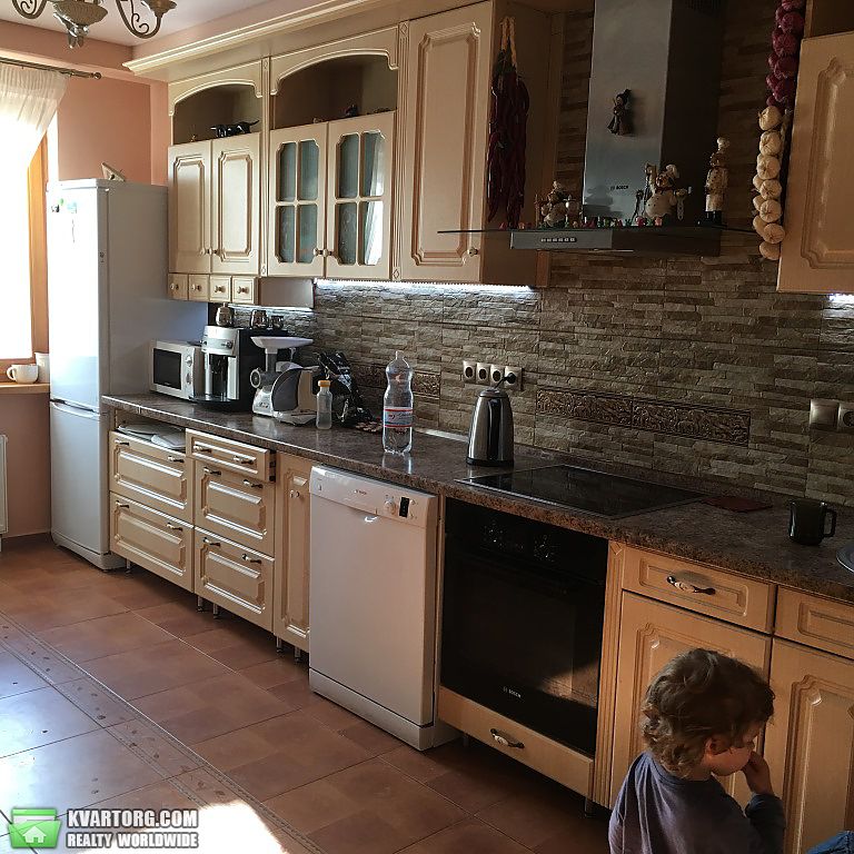 Sell house. Киев, Святищенская — photo 2