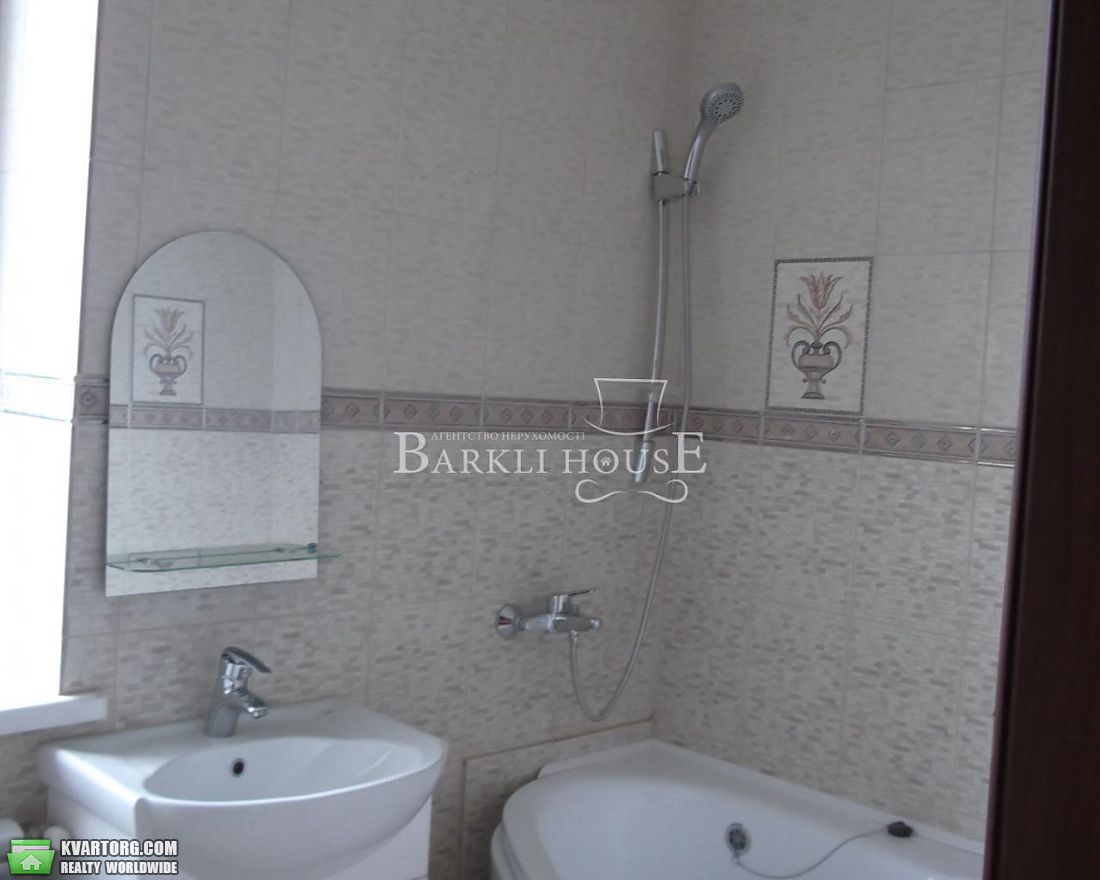 Rent out Townhouse. Киев,  Осенняя — photo 6