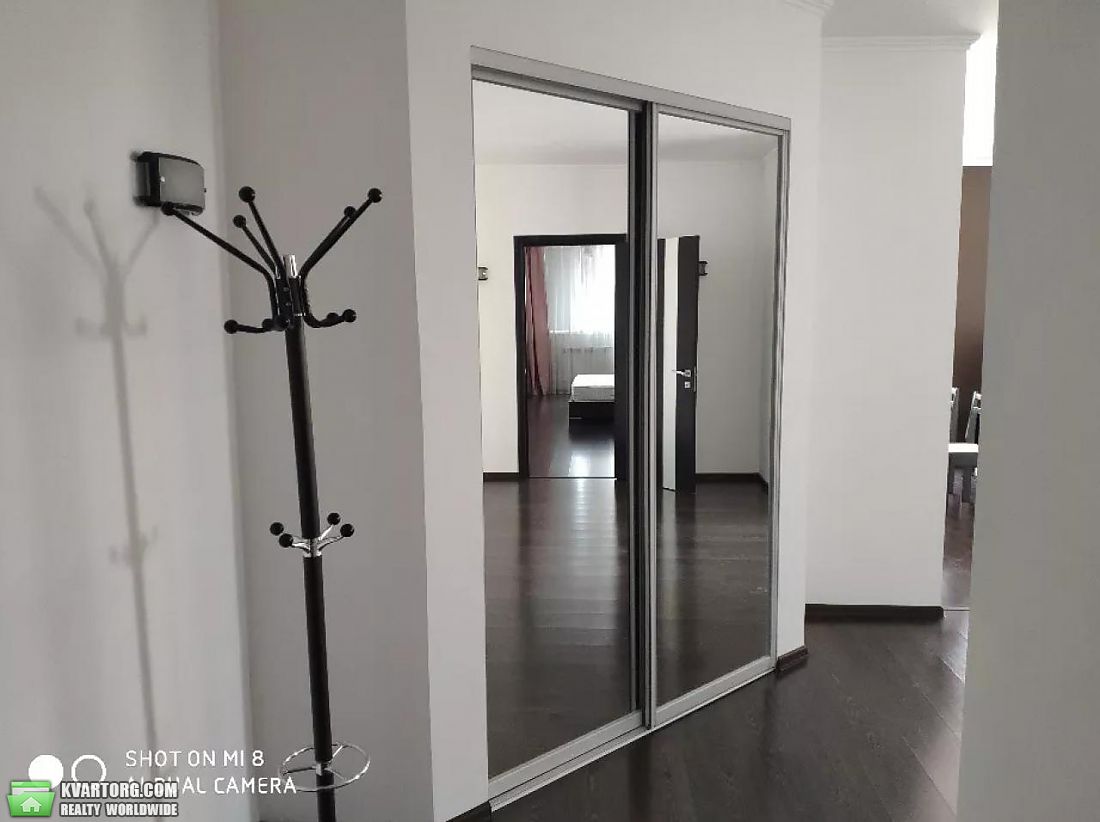 Rent out 3-room apartment. Киев,  Гетьмана — photo 10