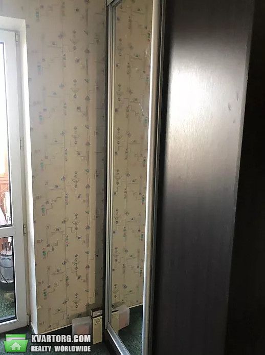 Rent out 3-room apartment. Киев,  Свободы пр — photo 2