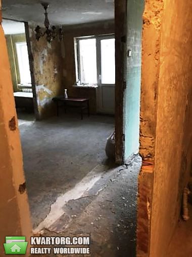 Sell 2-room apartment. Киев,  Комарова — photo 3
