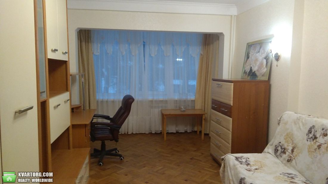Rent out 3-room apartment. Киев, Голосеевский пр-т — photo 3