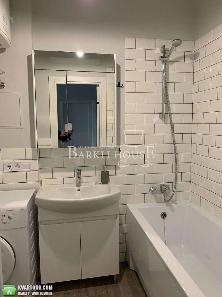 Rent out 2-room apartment. Киев,  Рейтарская — photo 10
