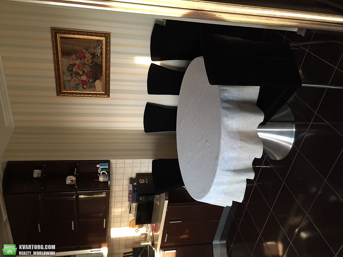 Sell 2-room apartment. Киев,  Голосеевская — photo 1