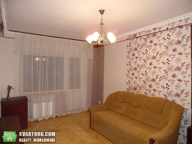 Rent out 2-room apartment. Киев,  Щербакова — photo 2