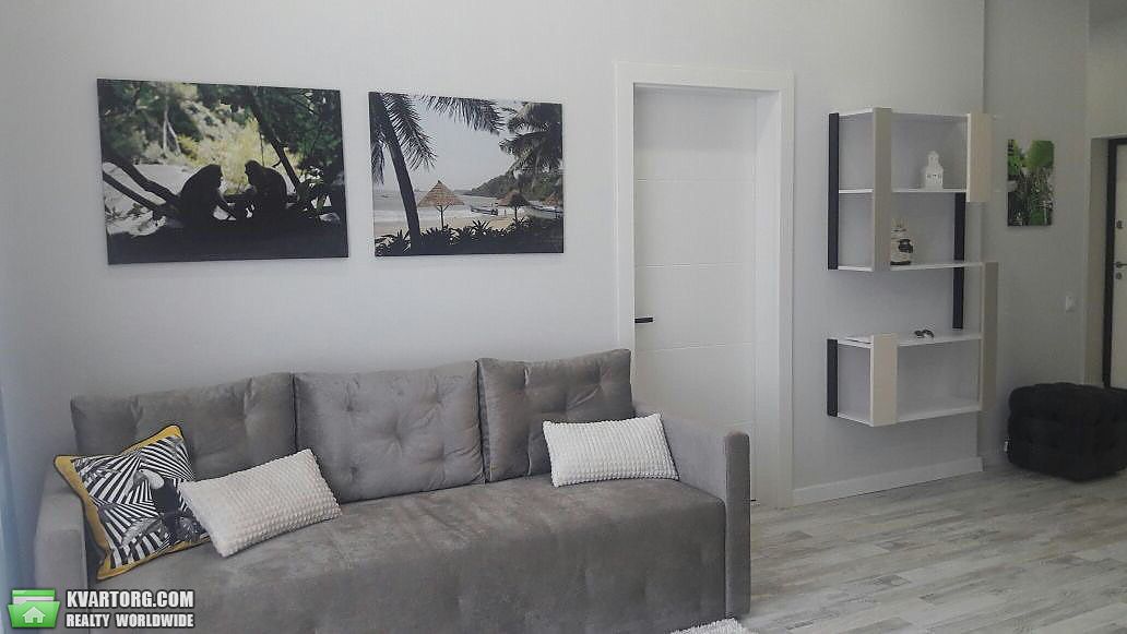 Sell 2-room apartment. Киев, Драгомирова ул. — photo 3