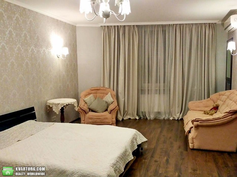 Sell 3-room apartment. Киев, Лобановского пр — photo 1