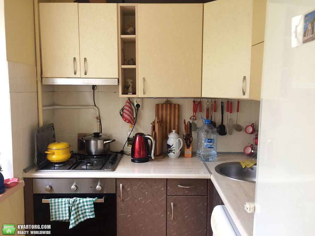 Rent out 2-room apartment. Киев, Чегорина — photo 4